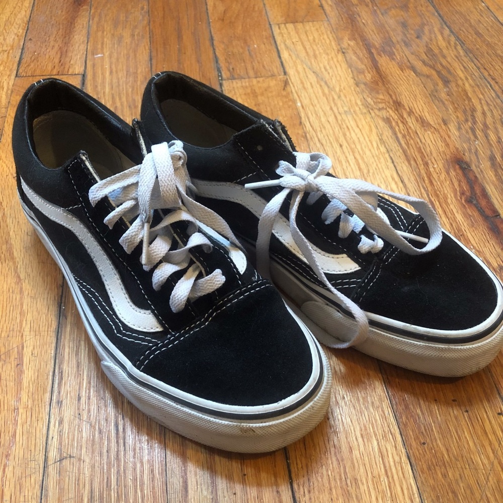 [REPOSH] Low top Classic Black Vans